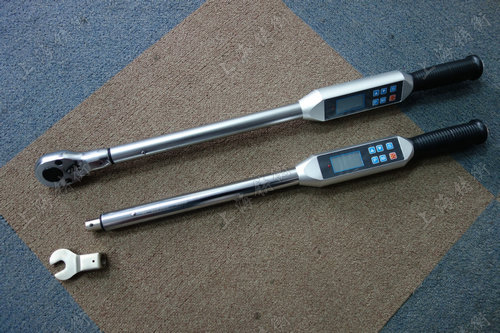 數(shù)顯扭力扳手