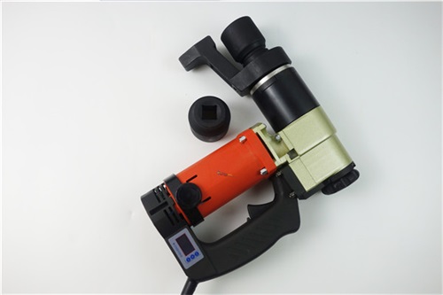 �y(c��)����ĸ�i�o��310m.m��Ť��늄�(d��ng)���� ��ֱ���ݼy�Q�o늄�(d��ng)���ذ���