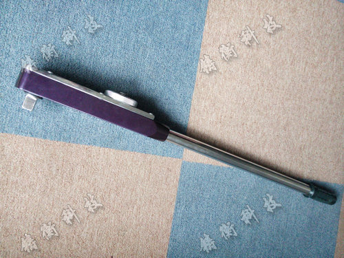 表盤式扭矩扳手圖片