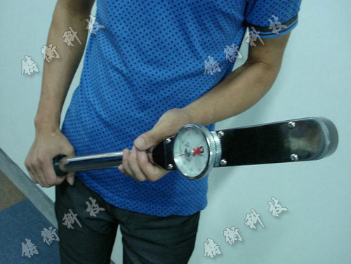 表盤(pán)式測(cè)扭矩扳手