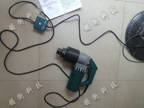 電動定扭力扳手圖片