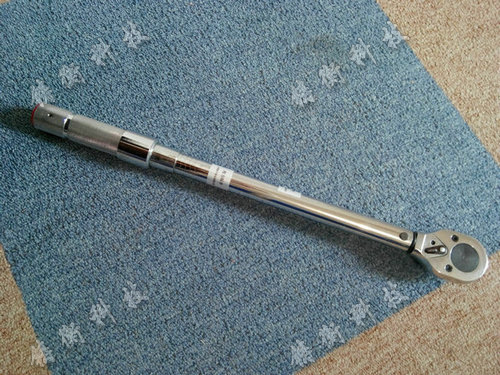 預(yù)置式扭力扳手圖片