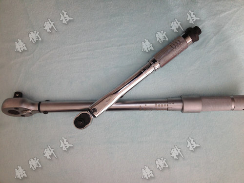 預(yù)置式扭力扳手圖片